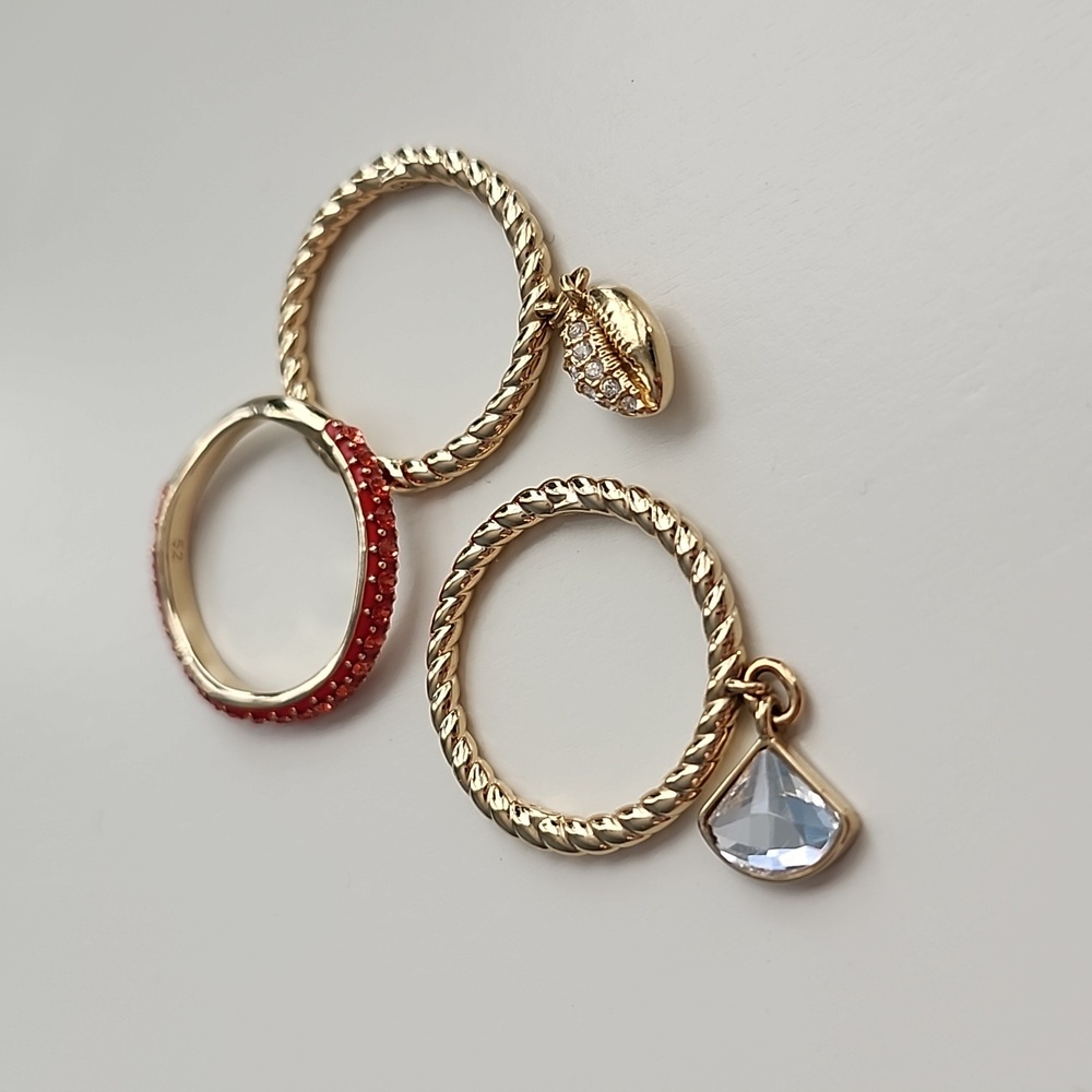 Swarovski Gold-plated shell rings set
